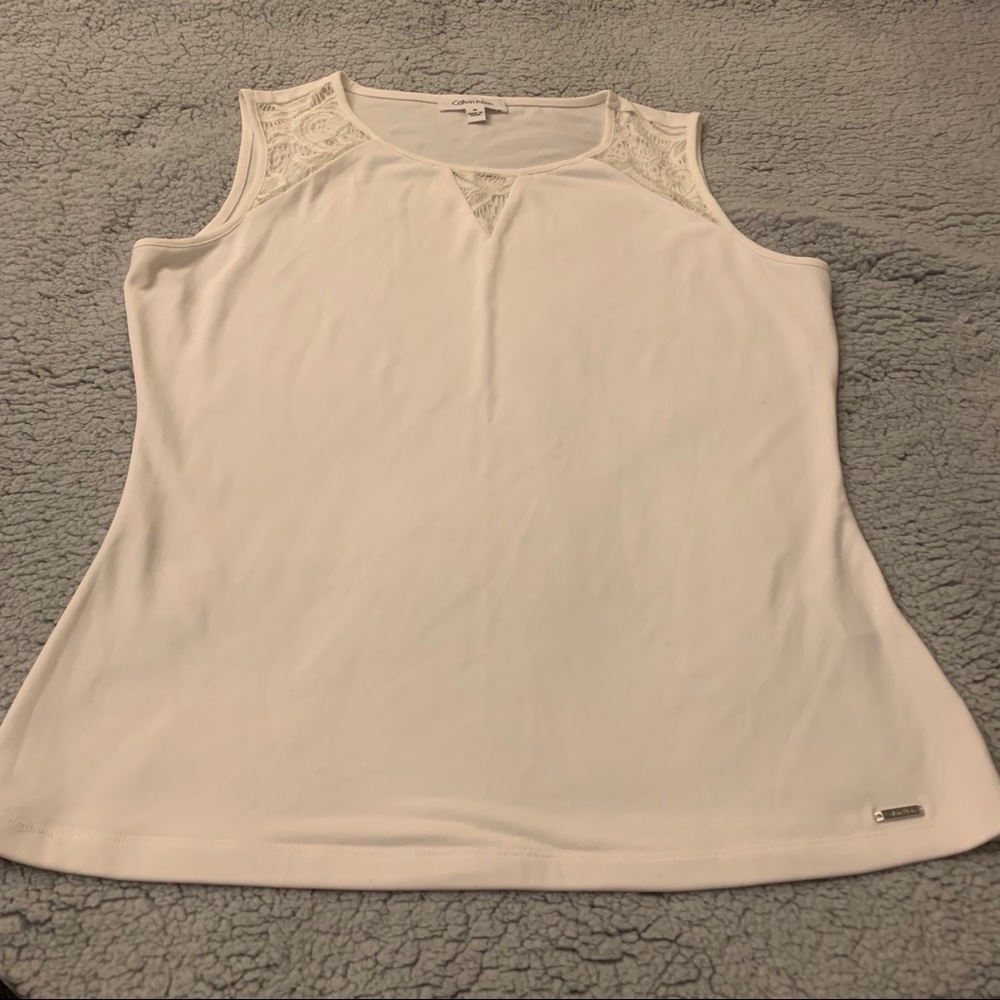 White lace tank top